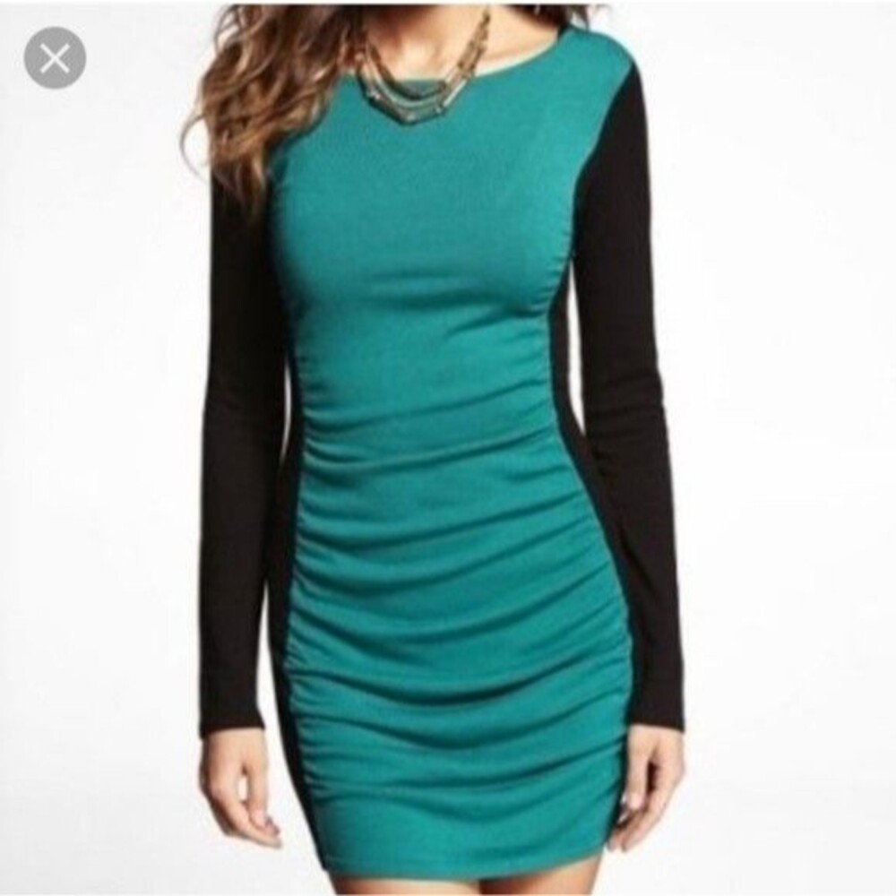 Express Colorblock Ruched Knit Sweater Dress Green Black Bodycon Sz M NWT $69.90